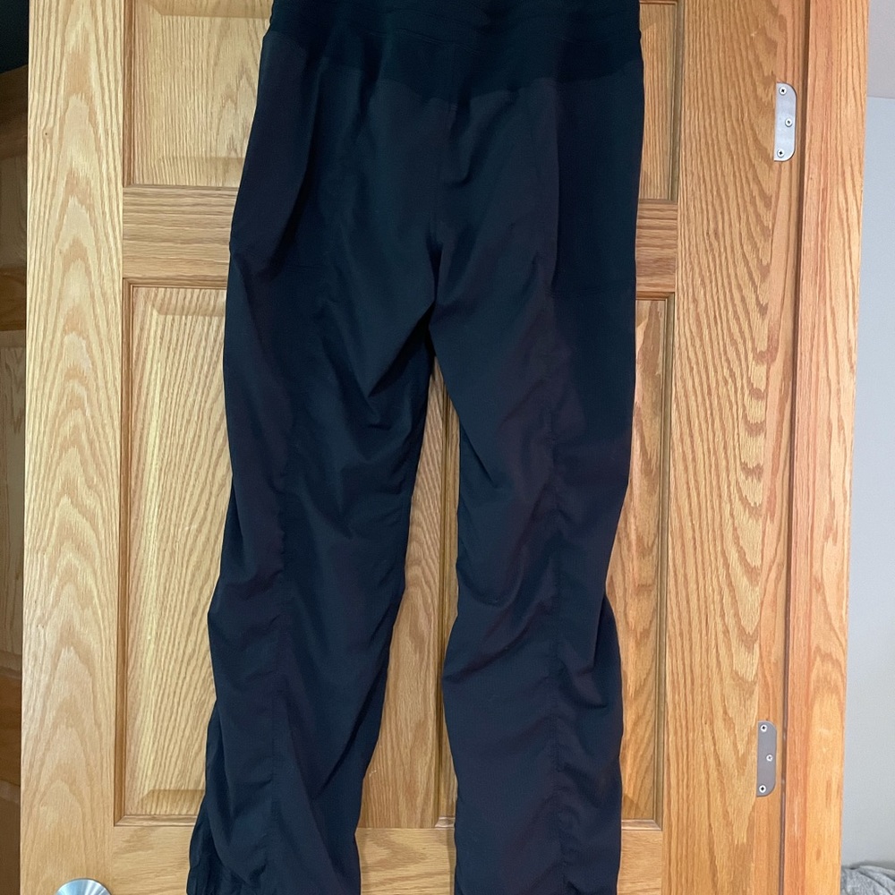 Lululemon Studio Pant. Black